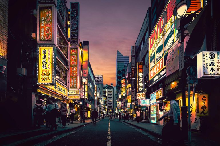 Building a Comprehensive List of Travel Contacts
