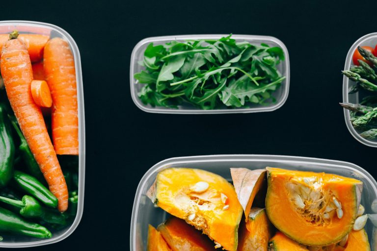 How to Choose the Right Food Storage Containers for Longevity