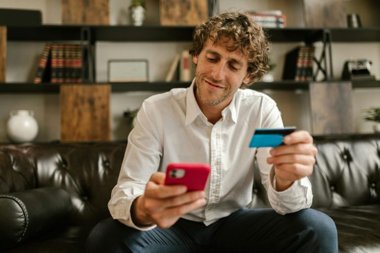 The Role of Personalization in E-commerce Shopping
