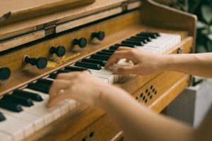 Mastering the Skill of Finding Authentic Local Music